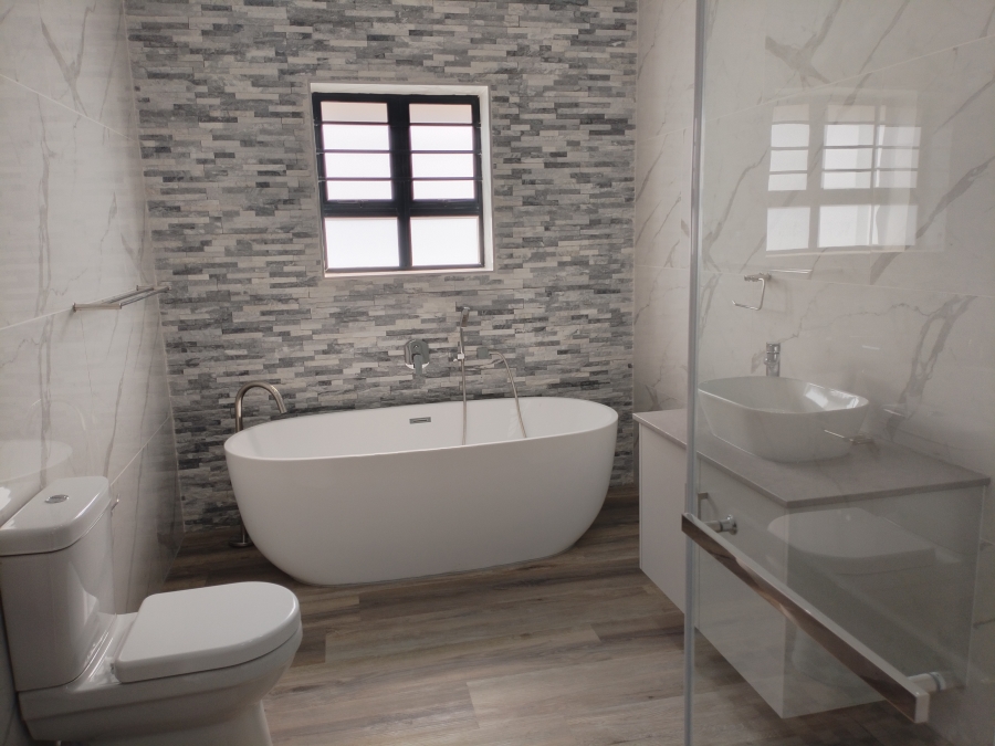 4 Bedroom Property for Sale in Tafelzicht Western Cape